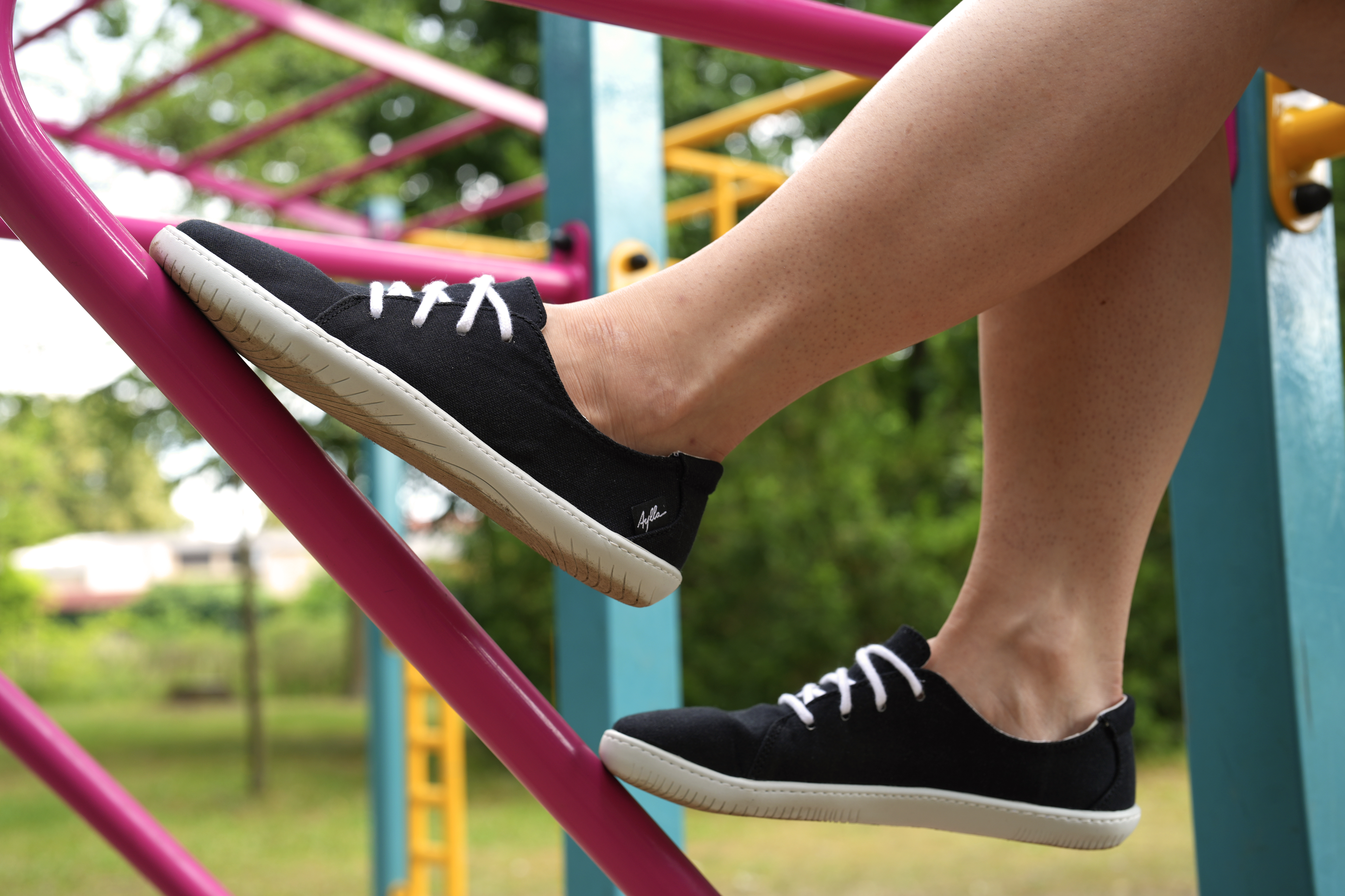 NUNA - veganské barefoot tenisky